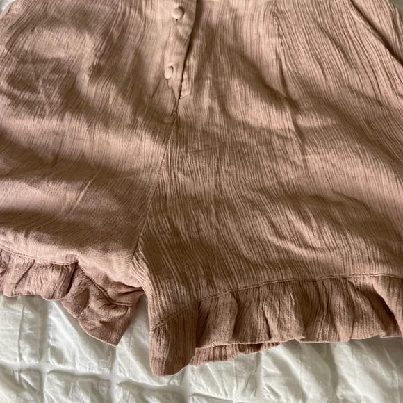 Urban Outfitters Pink Ruffled Jumpsuit Sleeveless Design - Picture 5 of 8